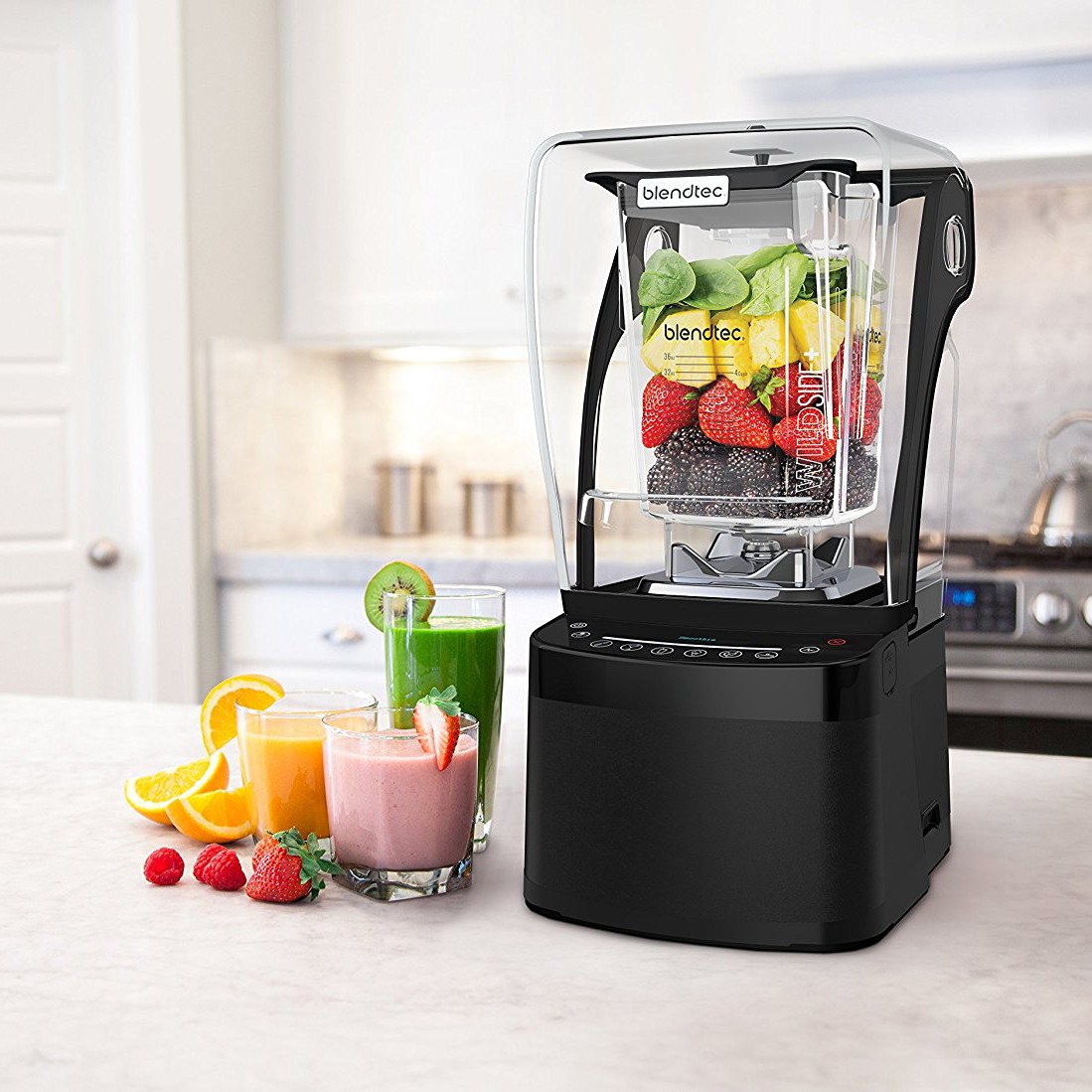 https://assets.quenchessentials.com/media/images/products/blendtec-professional-800-blender-lifestyle.jpg